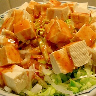 春キャベツと豆腐の豆板醤味噌ドレサラダ